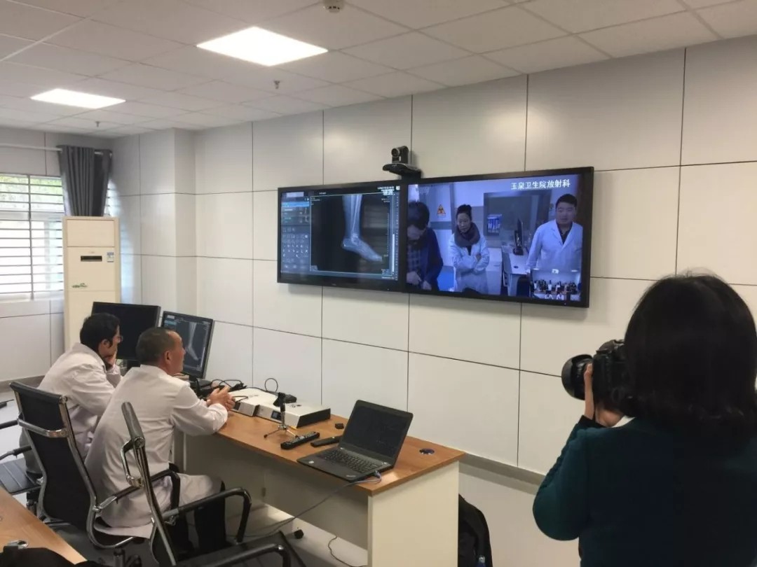 的情况下,湖北省当阳市组建了以当阳市人民医院为中心的远程医疗中心